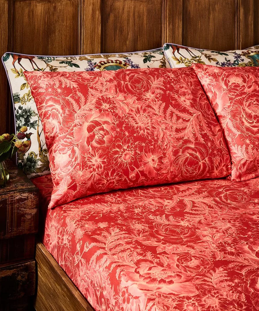 Hot Joe Browns Olde Worlde Matching Bedding Red